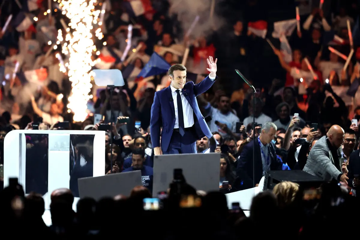 Présidentielles en France : Emmanuel Macron passe au forceps